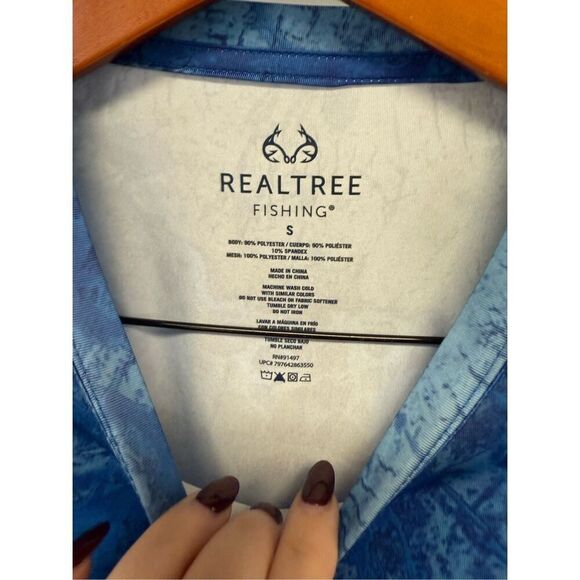 Realtree Fishing Blue Long Sleeve Wick Away Long Sleeve Shirt sz S EUC - Picture 5 of 6